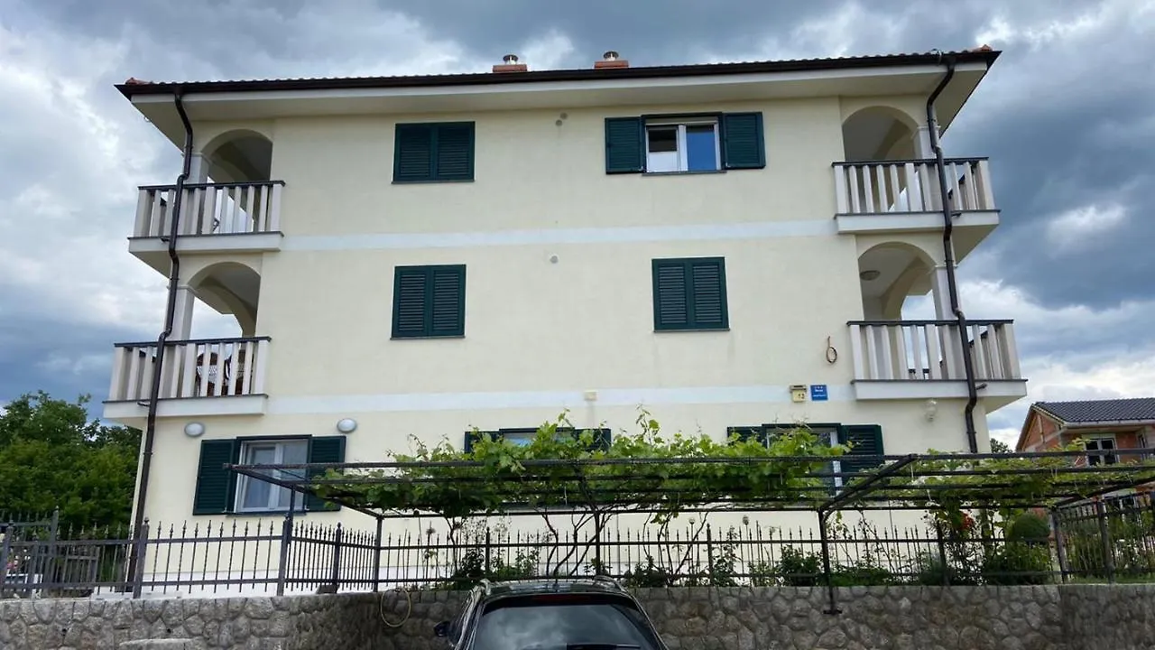 Apartment Vila Luca Island Krk / Malinska